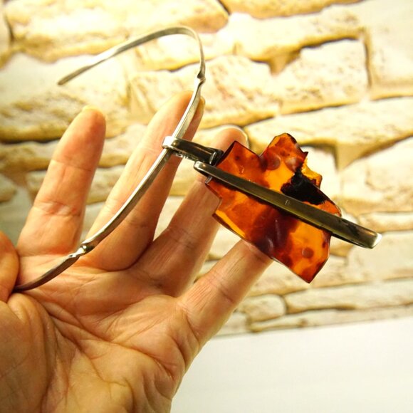 Modernist Freeform Amber Pendant With 925 Sterling Silver Omega Wire - Rare Gift - Picture 9 of 16